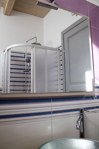 Bathroom 6