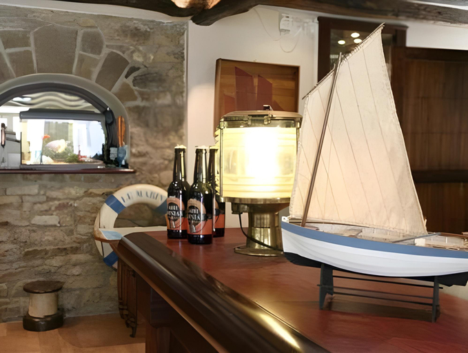 Others 2, Hotel Le Marin, Morbihan