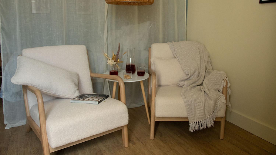 Bedroom 2, For Me Formidable, Vienne