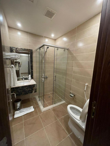 Bathroom 5, Mirada Purple - Zahra, Jeddah
