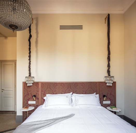 Bedroom 5, This Time Tomorrow in Florence, Florence