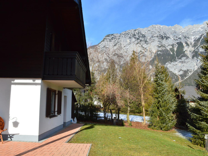Holiday home near ski area, Liezen