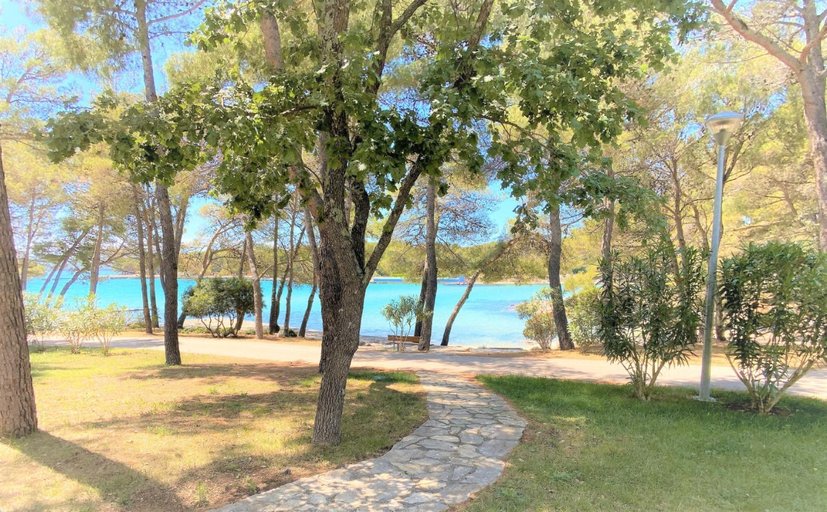 Others 5, DIEHOLIDAYBUCHT, Biograd na Moru