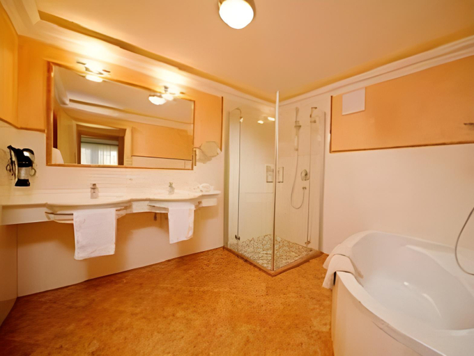 Bathroom 4, Nationalparkhotel Klockerhaus, Zell am See