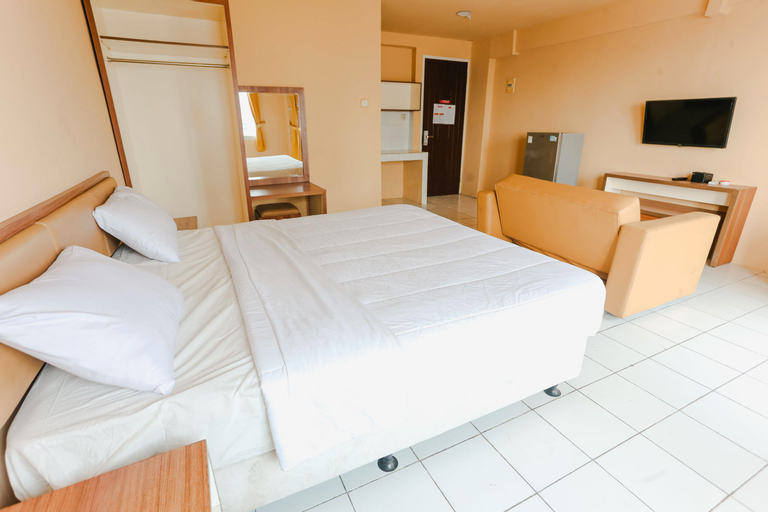 Bedroom 13