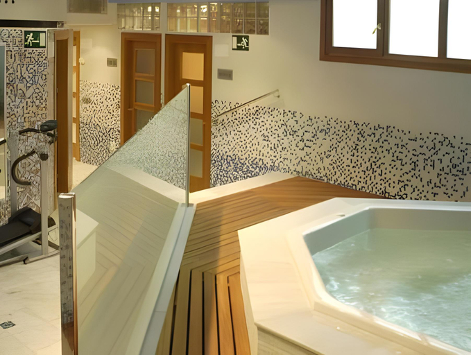 Bathroom 2, Hotel La Casona de Lupa, Asturias