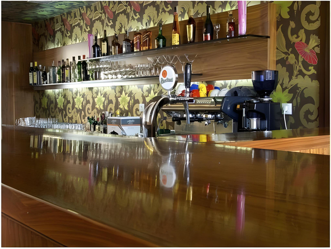 Food & Drinks 5, Hotel Eminent, Malacky