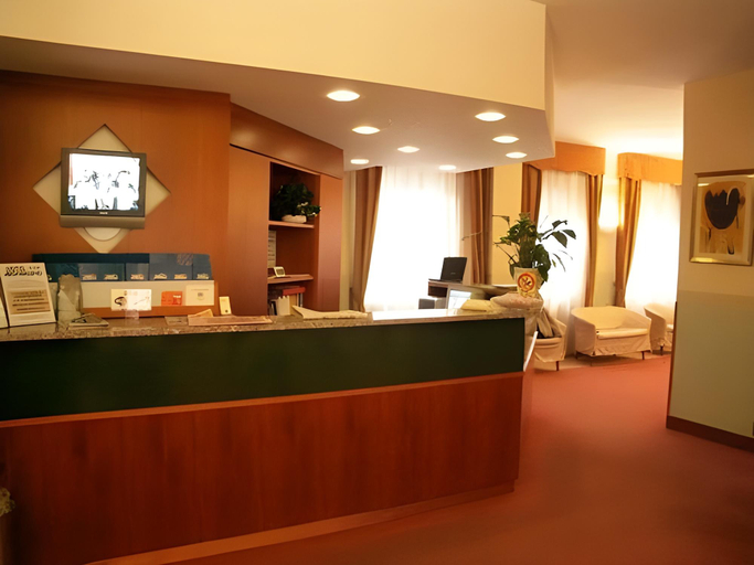Public Area 3, Hotel Arcobaleno, Milano