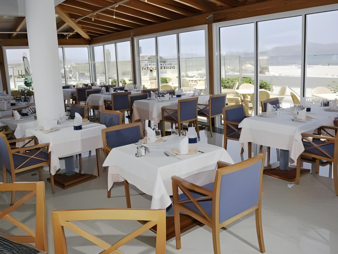 Food & Drinks 5, Aparthotel Dunes Platja, Baleares