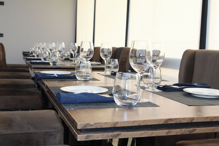 Food & Drinks 5, BelRose Place, Accra