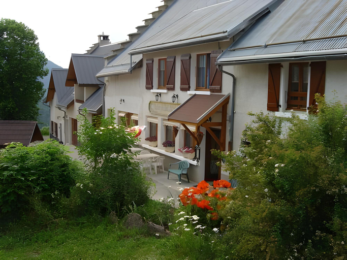 Exterior & Views 1, Auberge des Montauds - Hotel & Restaurant, Isère