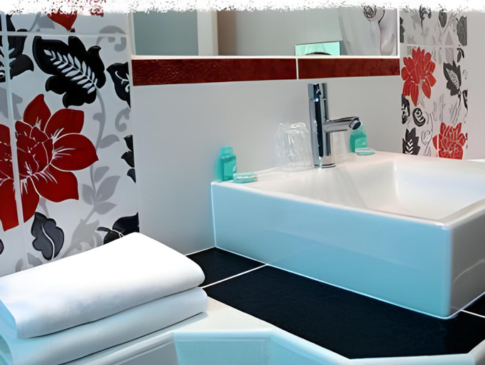 Bathroom 2, Logis le Printemps, Drôme