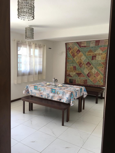 Others 2, Casas Coloniais, Cairu
