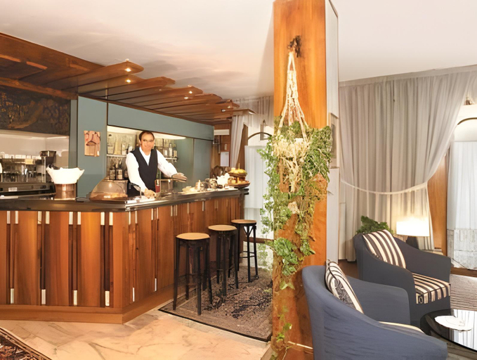 Food & Drinks 5, Hotel Elena, Aosta
