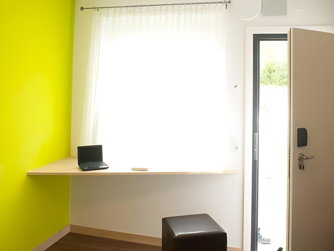 Others 4, City Motel Soest, Soest