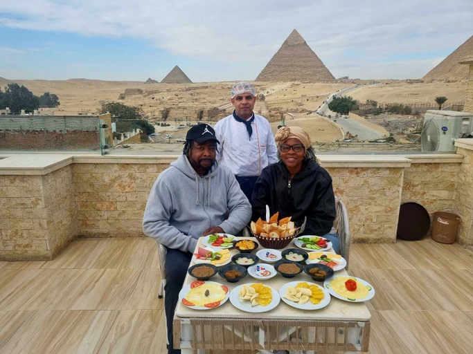 Food & Drinks 5, Giza Pyramids Boutique, Unorganized in Al Jizah