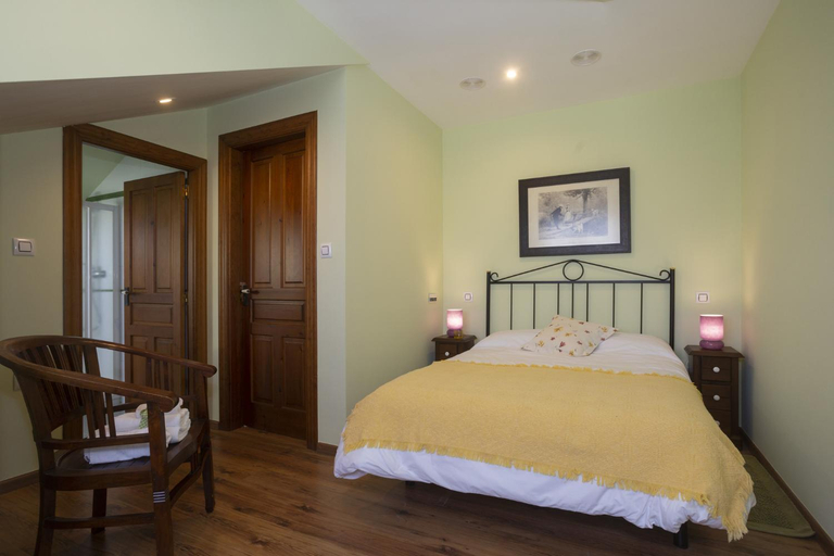 Bedroom 2, Hotel Rural As Laguas, Asturias