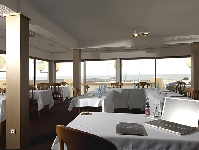 Food & Drinks 5, Logis Hotel Le Calluna Restaurant La Flottille, Loire-Atlantique