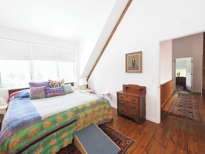 Bedroom 3, Charming 6 Bdrm Countryside Stay, Berkshire
