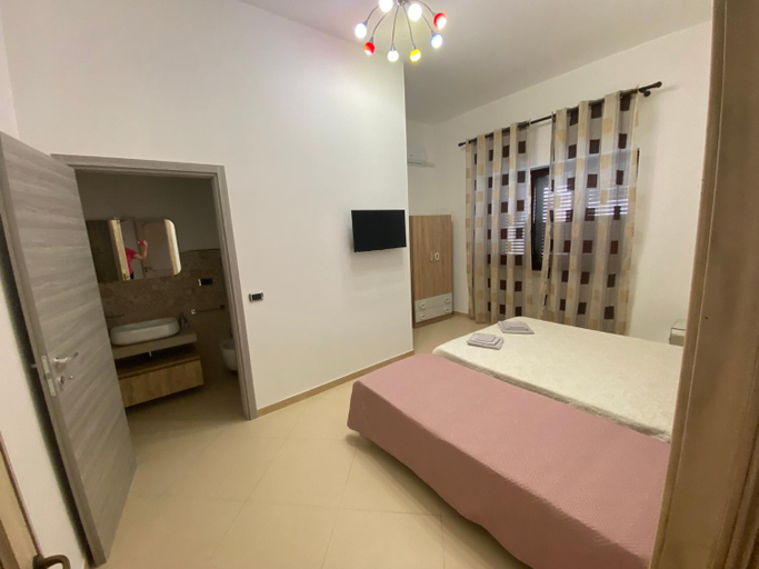 Bedroom 2, Sabea Guest House, Lecce