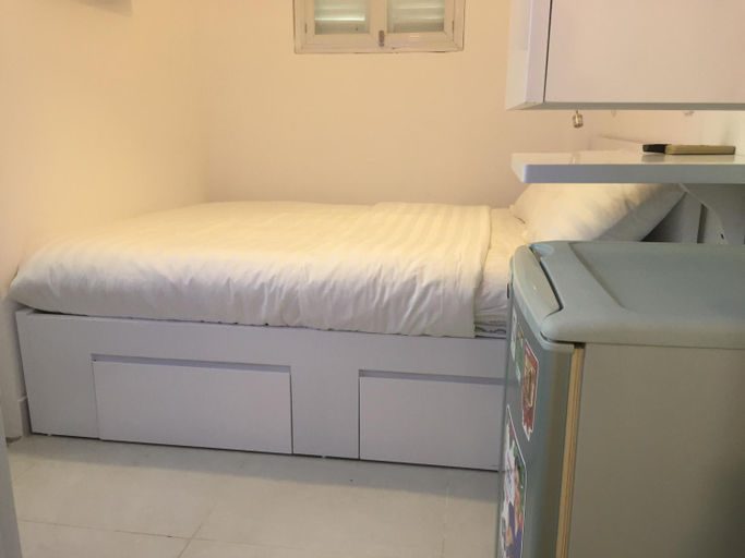 Bedroom 9