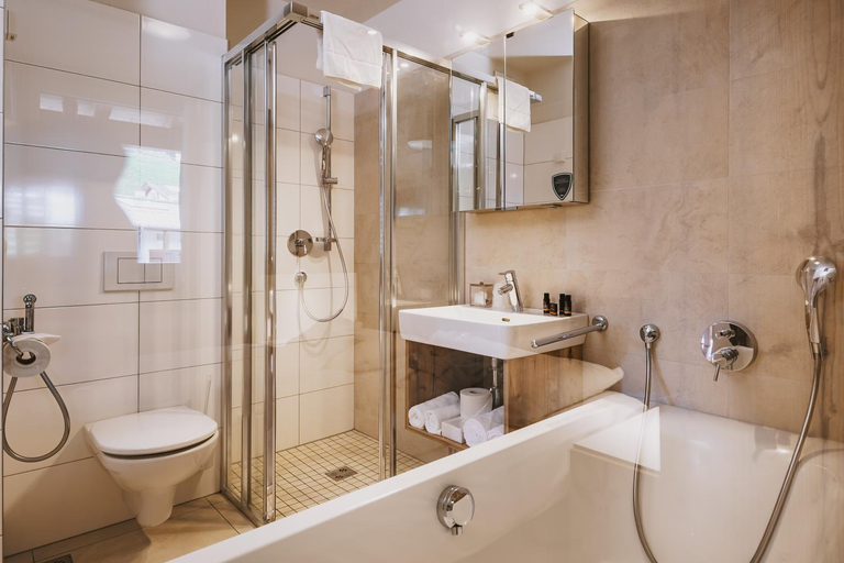 Bathroom 9