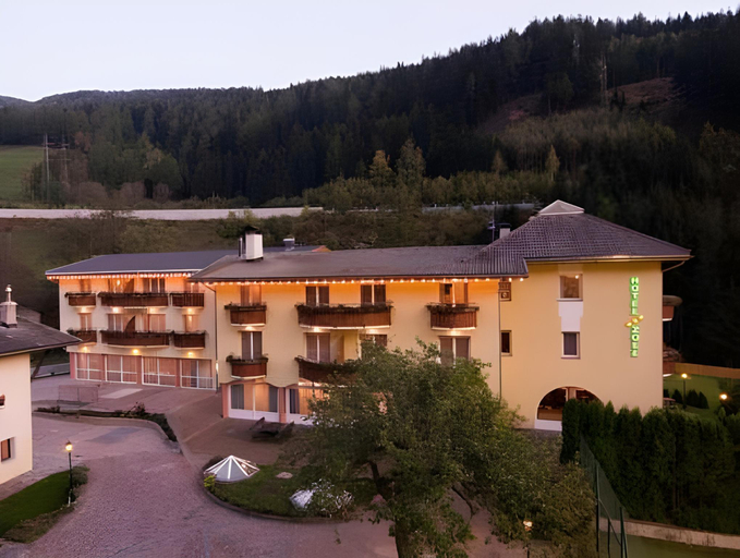 Exterior & Views 2, Sporthotel Zoll, Bolzano