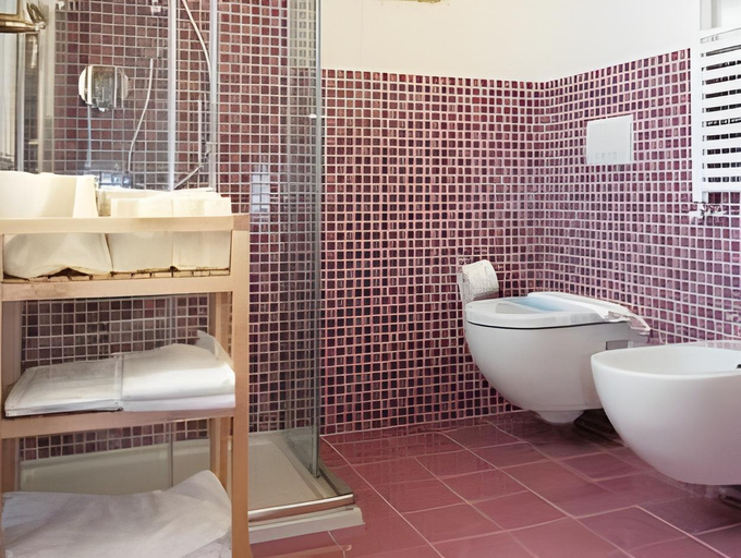 Bathroom 5, Locanda Al Ponte de Fero, Venezia