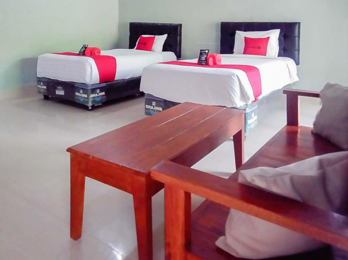 Bedroom 13