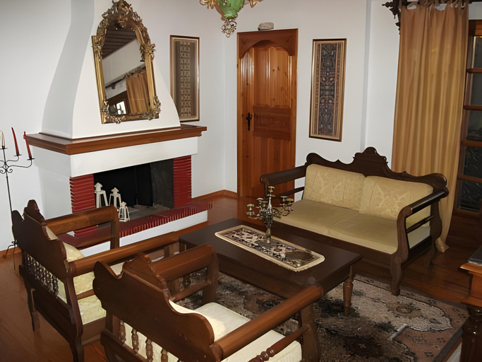 Others 5, Archontiko Panagoula, Thessaly
