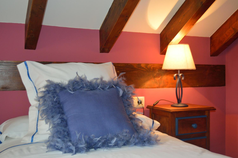 Bedroom 2, Posada El Hoyal, Cantabria