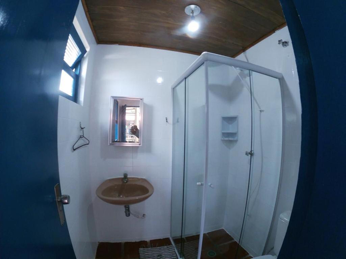 Others 3, Suites Pe na Areia, São Sebastião