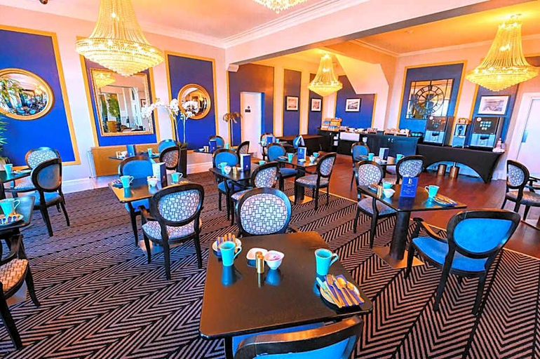 Food & Drinks 4, Regency Royal Hotel, Conwy