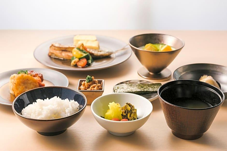 Food & Drinks 5, Hotel Yaenomidori Tokyo, Suginami