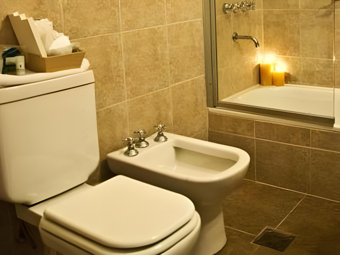 Bathroom 3, Hotel Comercio, Güer Aike