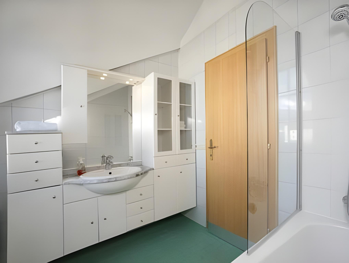 Bathroom 5, City Apartments Mozart, Zell am See