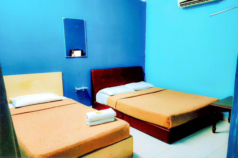 Bedroom 3, Q Hotel, Perlis