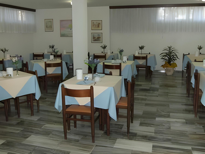 Food & Drinks 5, Hotel Giulio Cesare, Massa Carrara
