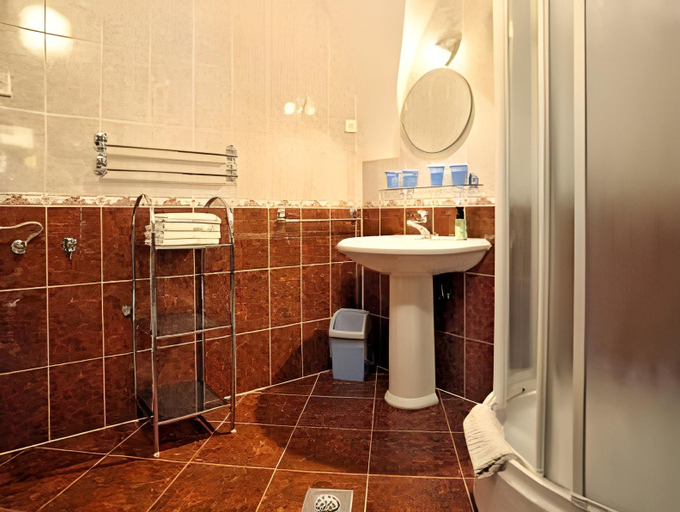 Bathroom 3, Bed & Breakfast Silak, Ptuj