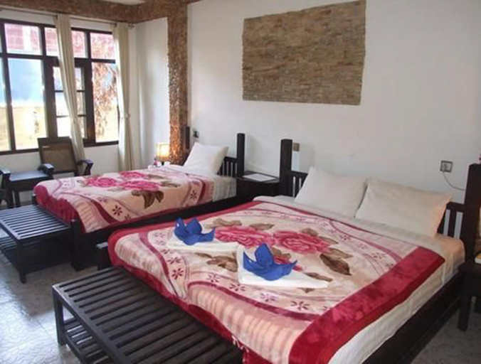 Bedroom 3, Aquarius Inn, Taunggye