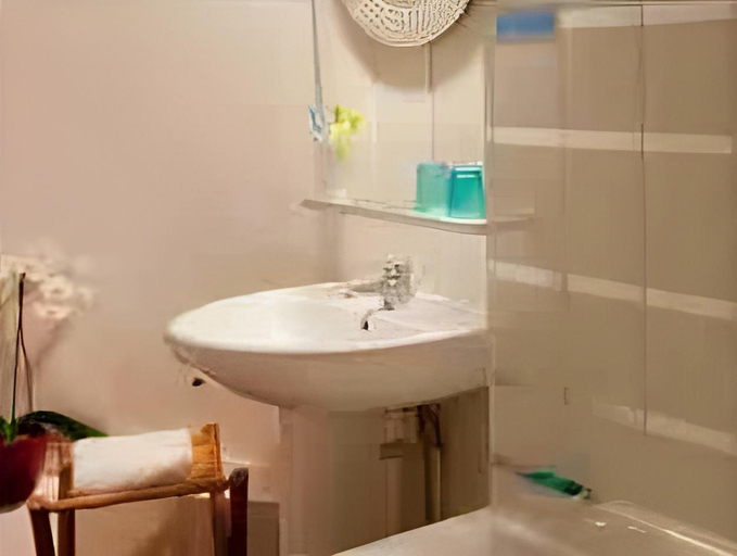 Bathroom 2, Hotel Outre-Mer - Villa Le Couchant, Calvados