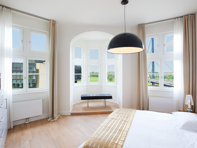 Bedroom, THE RED, Düsseldorf