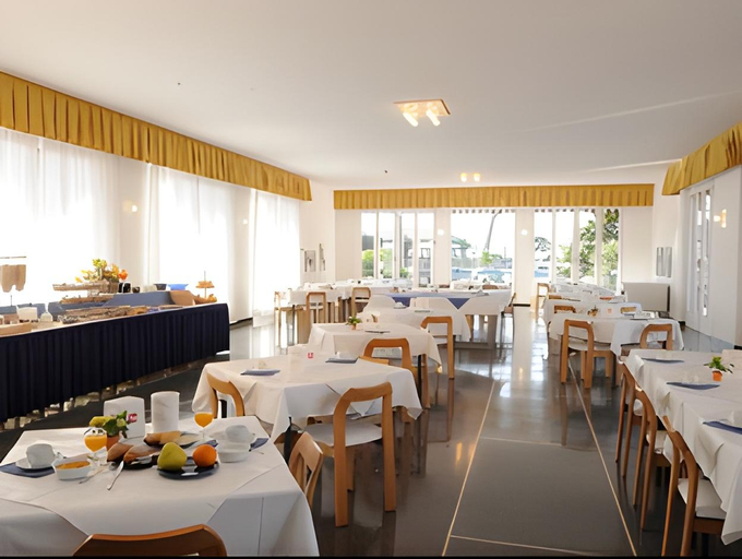 Food & Drinks 4, Hotel San Michele, Savona