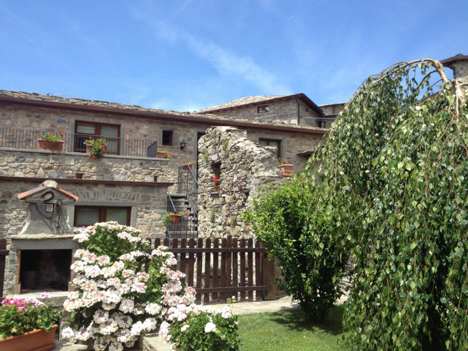 Exterior & Views 1, Agriturismo Montagna Verde Apella, Massa Carrara