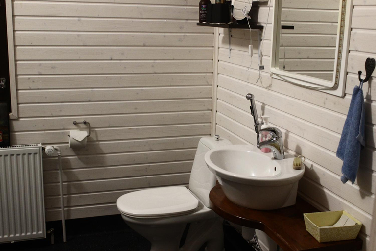 Bathroom 4, Motelli Nuttulinna, Northern Ostrobothnia