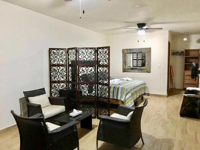 Dining Room 12