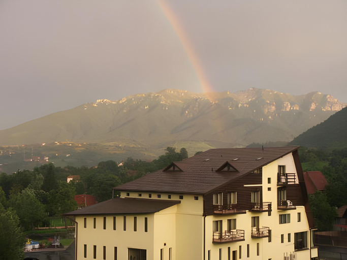 Exterior & Views 1, Bran Belvedere International, Bran