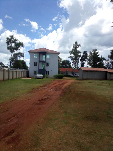 Exterior 11