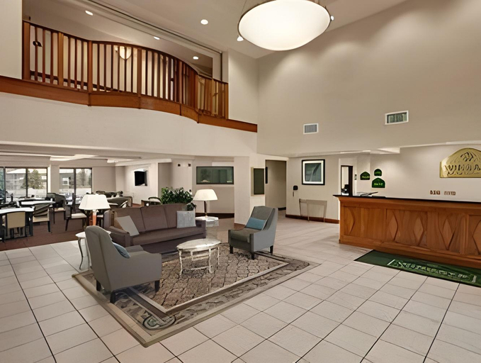 Public Area 2, Holiday Inn Allentown-Bethlehem by IHG, Lehigh