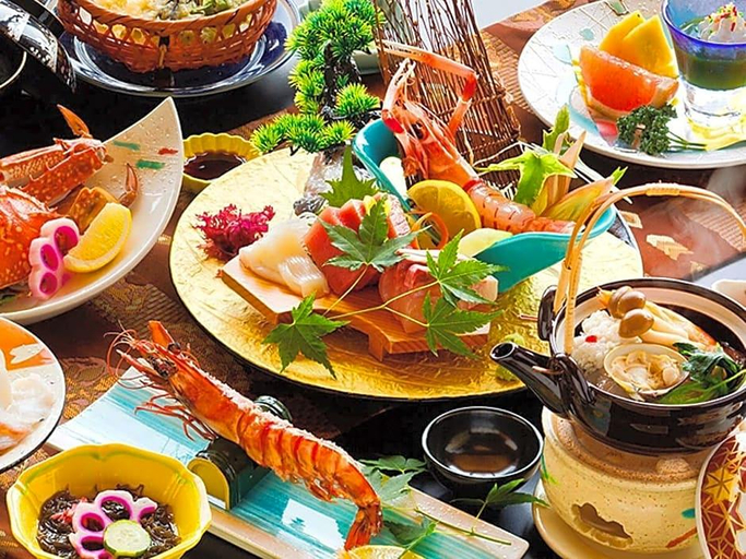 Food & Drinks